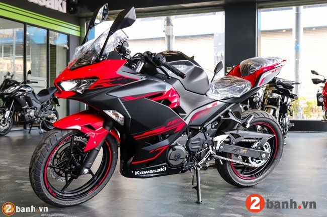 Kawasaki ninja 250 abs - 4