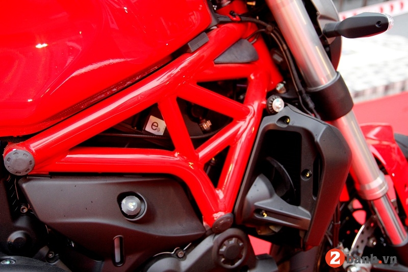 Ducati monster 821 - 4