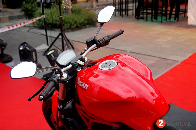 Ducati monster 821 - 7