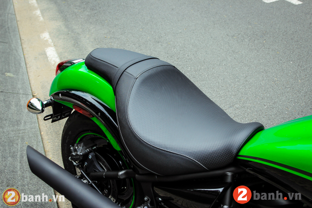 Vulcan 900 custom - 9