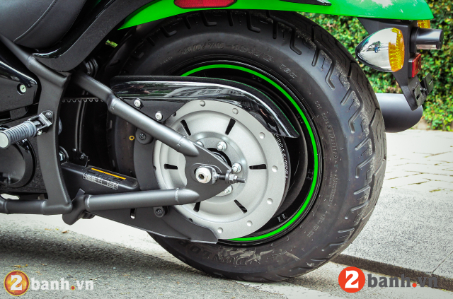 Vulcan 900 custom - 12