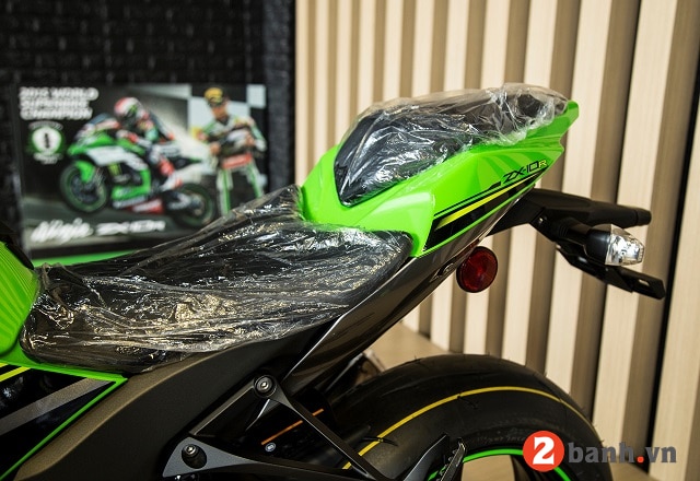 Ninja zx-10r abs 2023 - 8
