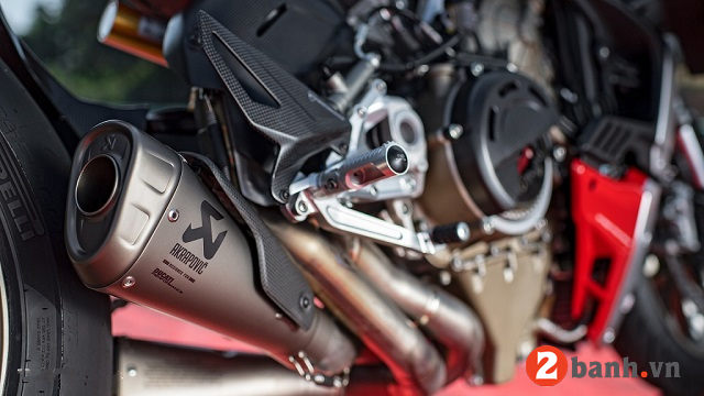 Ducati streetfighter v4 - 14