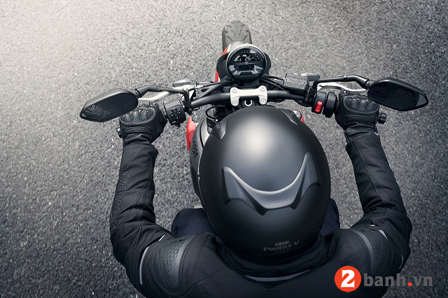 Trident 660 2023 - 7