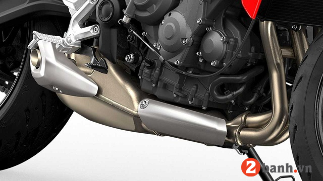 Trident 660 2023 - 15