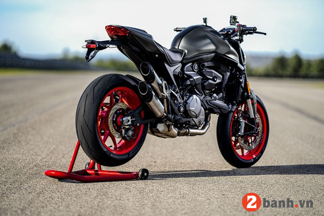 Ducati monster 2023 - 2