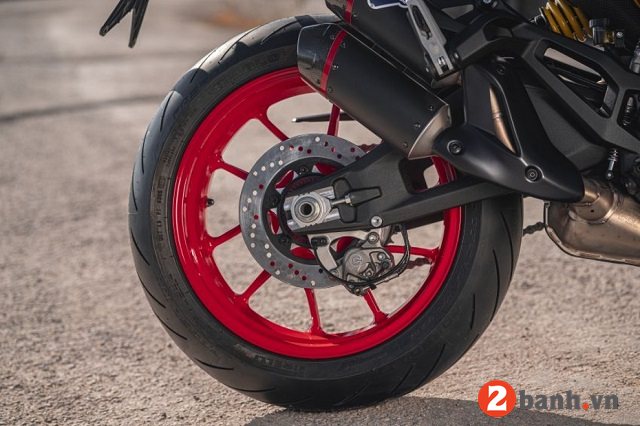 Ducati monster 2023 - 17