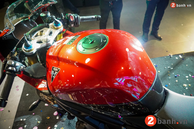 Speed triple 1200 rr - 7