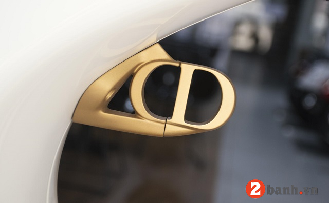 Vespa 946 christian dior - 11