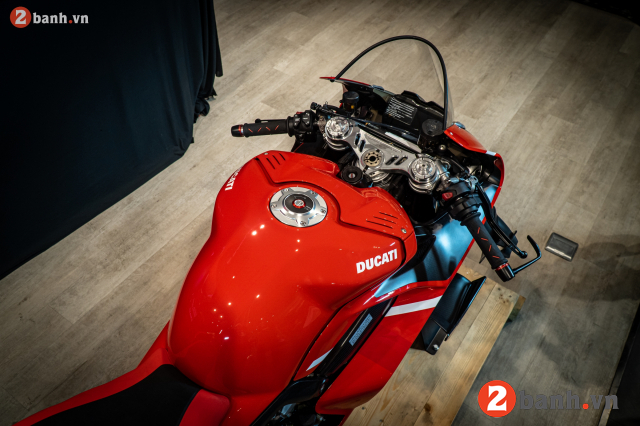 Superleggera v4 - 13