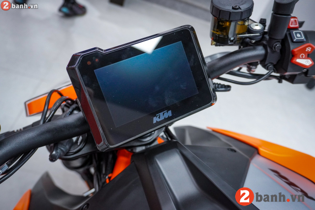 1290 super duke r evo - 10