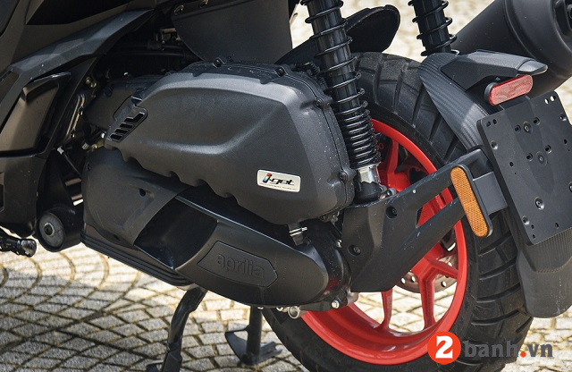 Aprilia sr gt 200 - 5