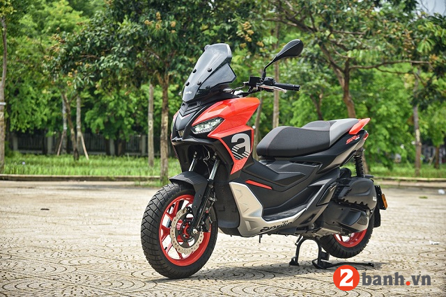 Aprilia sr gt 200 - 4