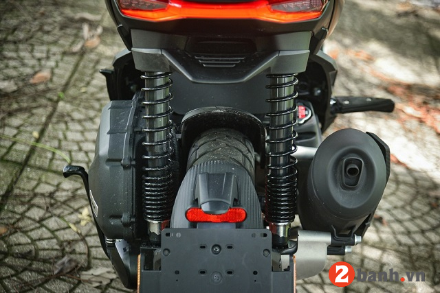 Aprilia sr gt 200 - 18