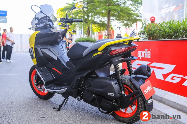Aprilia sr gt 200 - 20
