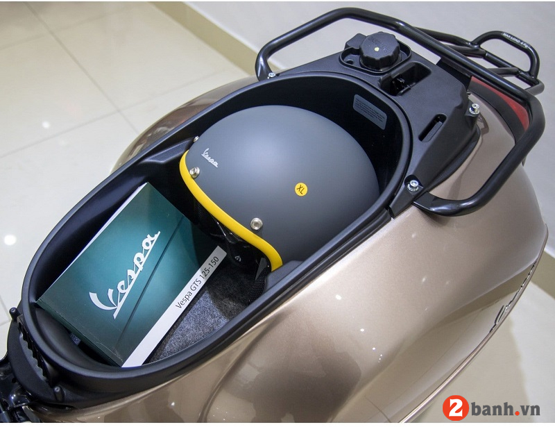 Vespa gts 150 abs - 8