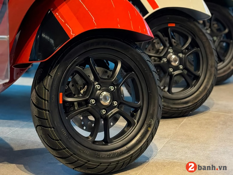 Vespa gts 150 abs - 9