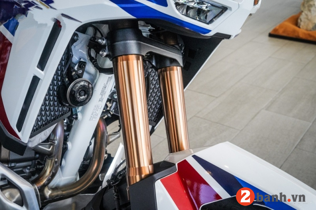 Africa twin 2025 - 8