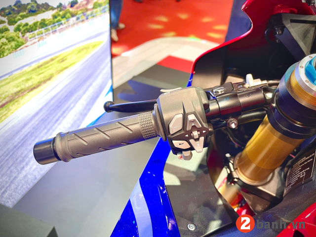 Cbr1000rr-r fireblade sp 2025 - 5