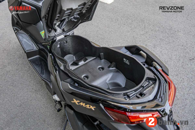 Xmax 300 2025 - 15