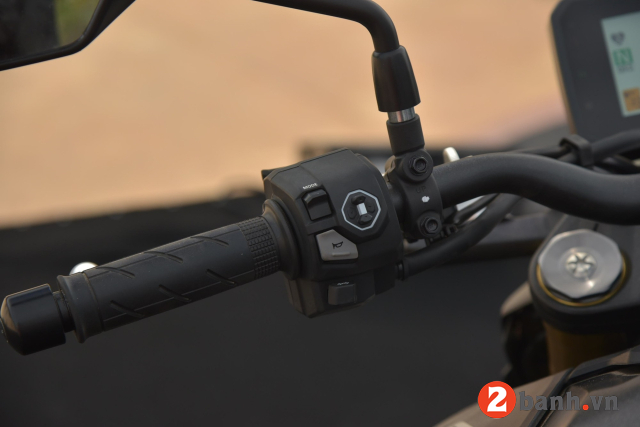 Cb1000 hornet 2025 - 12