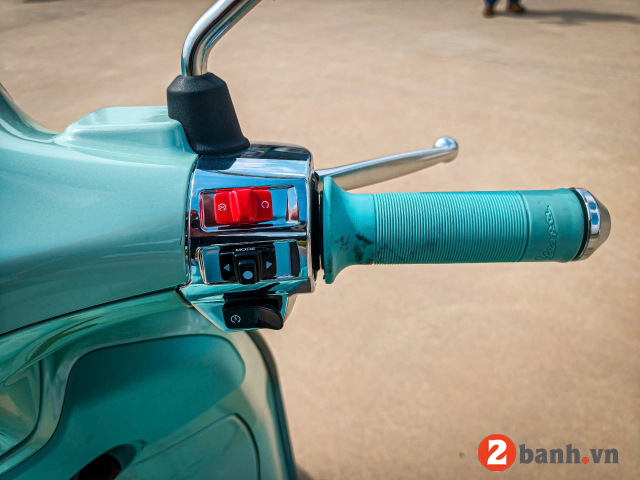 Vespa primavera 2025 - 14