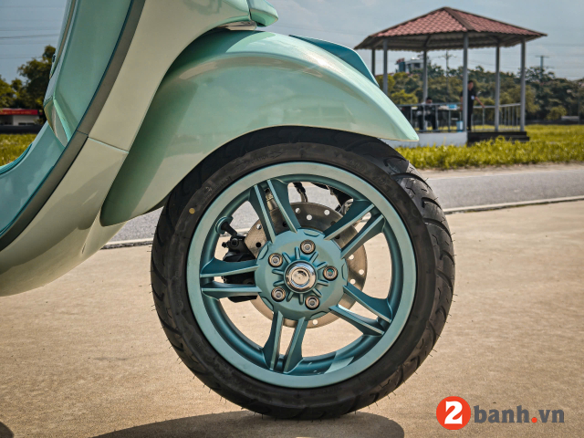 Vespa primavera 2025 - 15