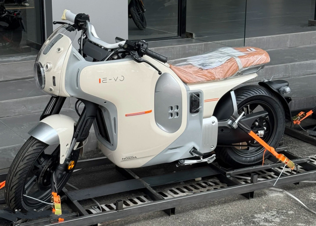 Honda e-vo - 1
