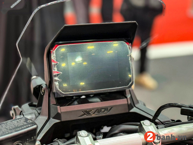 X-adv 750 2025 - 10