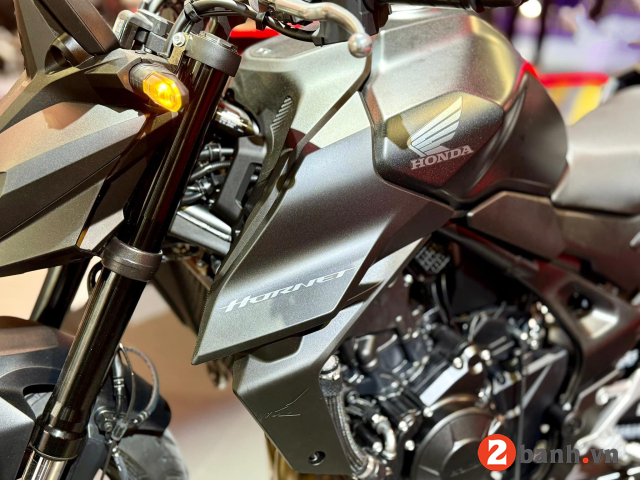 Cb750 hornet 2025 - 9