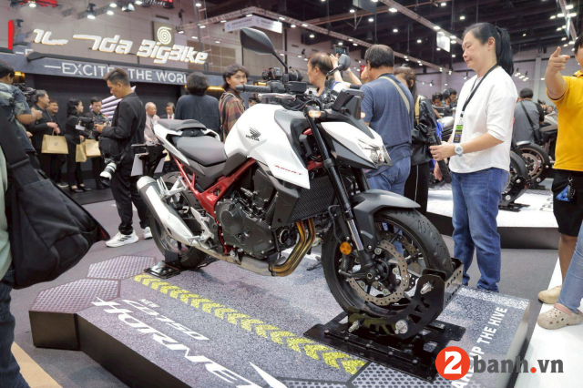 Cb750 hornet 2025 - 6