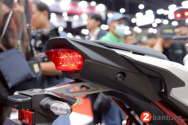 Cb750 hornet 2025 - 14