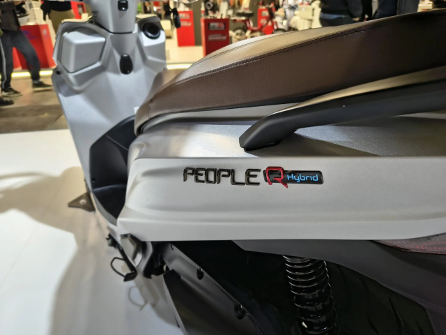 People r hybrid 125 - 9