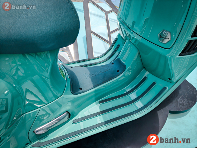 Vespa gts300 livrea 80th - 9