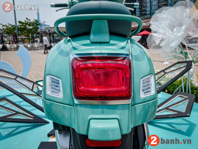 Vespa gts300 livrea 80th - 7
