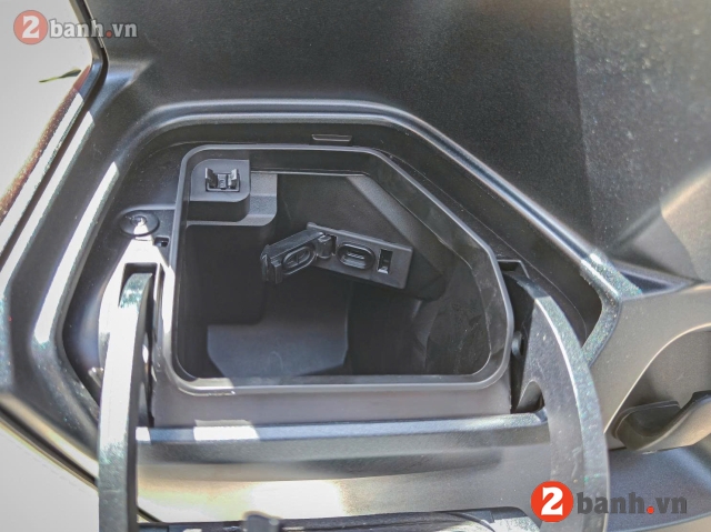 Vario 125 street 2027 - 15