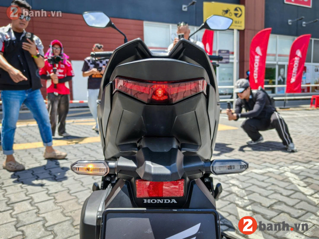 Vario 125 street 2027 - 9
