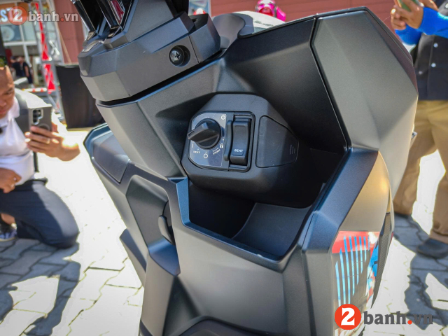 Vario 125 street 2027 - 14