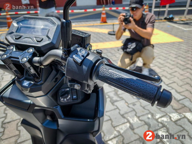 Vario 125 street 2027 - 12