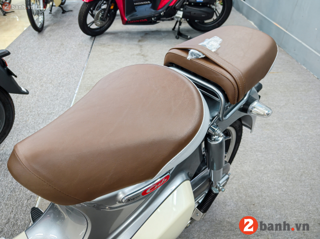 Super cub c125 2027 - 11