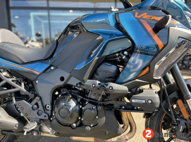 Versys 1100 se 2027 - 3